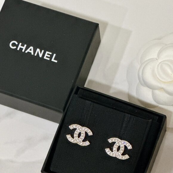 Chanel Double C Earrings - Picture 4 of 5